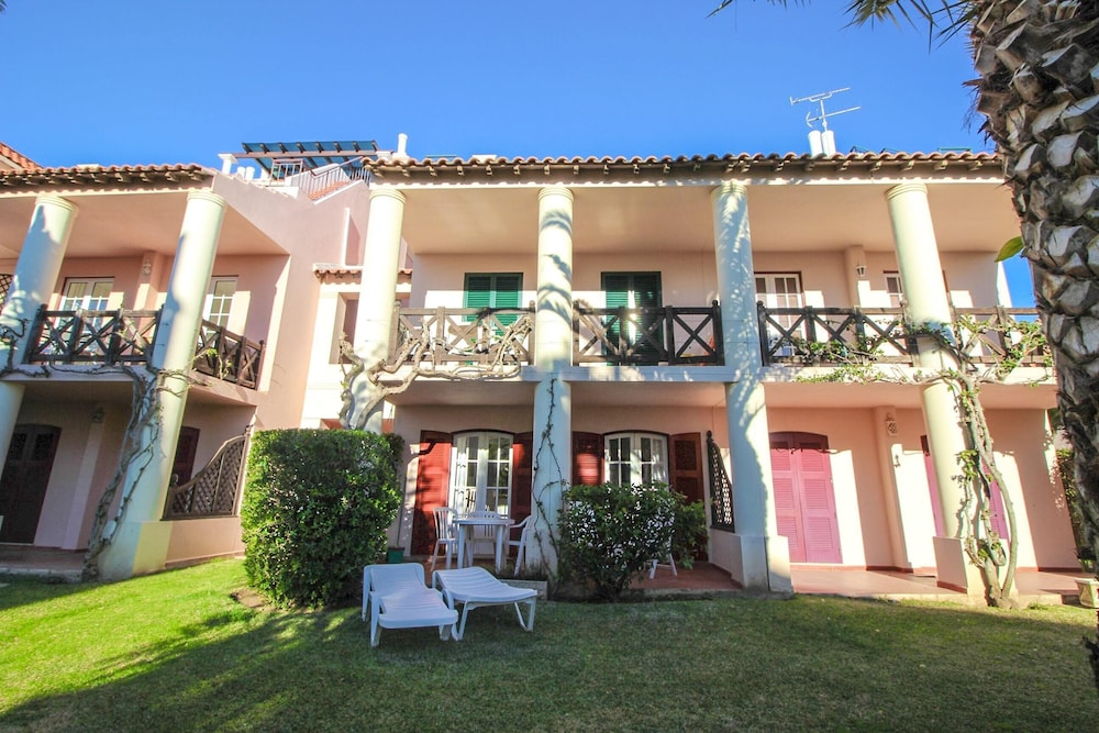 Old Village & Prestige — Hotel building in Vilamoura, Faro