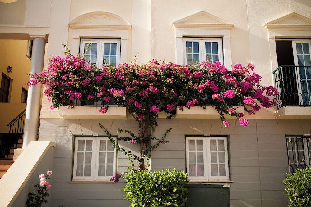 Old Village & Prestige — Hotel building in Vilamoura, Faro