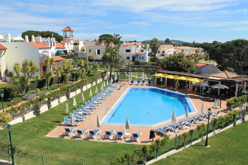 Old Village & Prestige — Swimming pool in Vilamoura, Faro