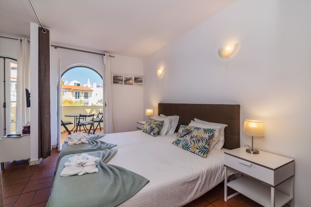 Old Village & Prestige — Hotel rooms in Vilamoura, Faro