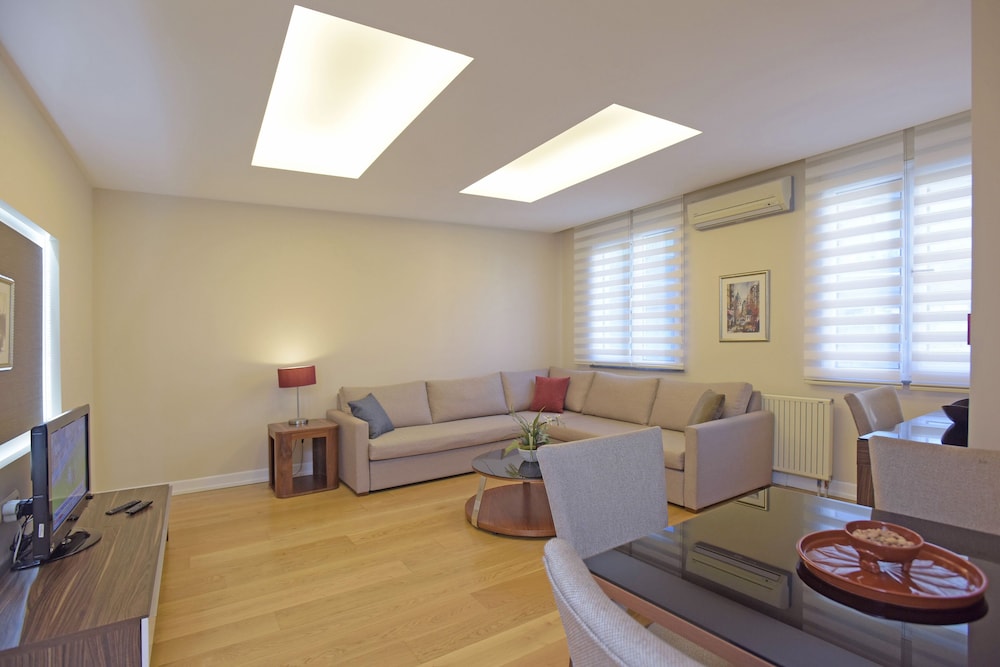 Cheya Tesvikiye — Hotel rooms in Istanbul, Istanbul