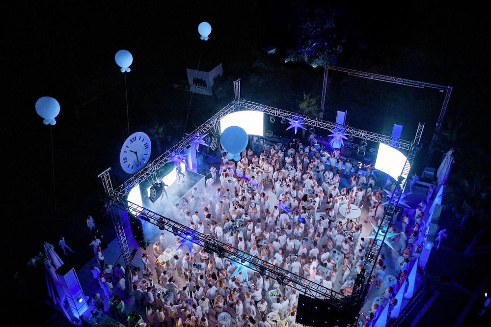 ROBINSON ÇAMYUVA Adults Only- All Inclusive — Restaurant & bars in Kemer