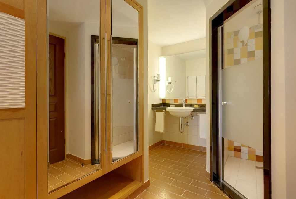 ROBINSON ÇAMYUVA Adults Only- All Inclusive — Hotel rooms in Kemer