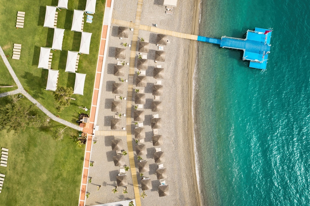 ROBINSON ÇAMYUVA Adults Only- All Inclusive — Beach in Kemer