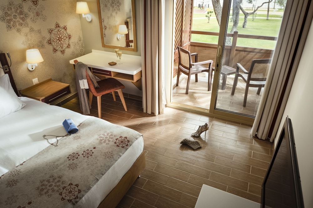 ROBINSON ÇAMYUVA Adults Only- All Inclusive — Hotel rooms in Kemer