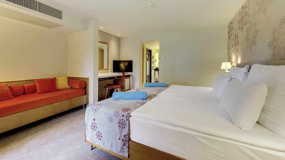 ROBINSON ÇAMYUVA Adults Only- All Inclusive — Hotel rooms in Kemer