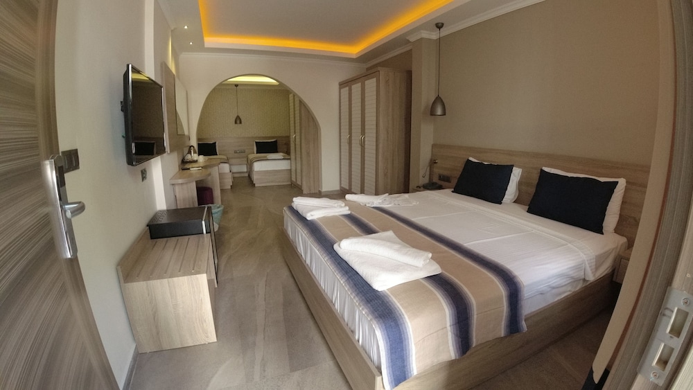 Seyir Village Hotel — Hotel rooms in Fethiye, Mugla