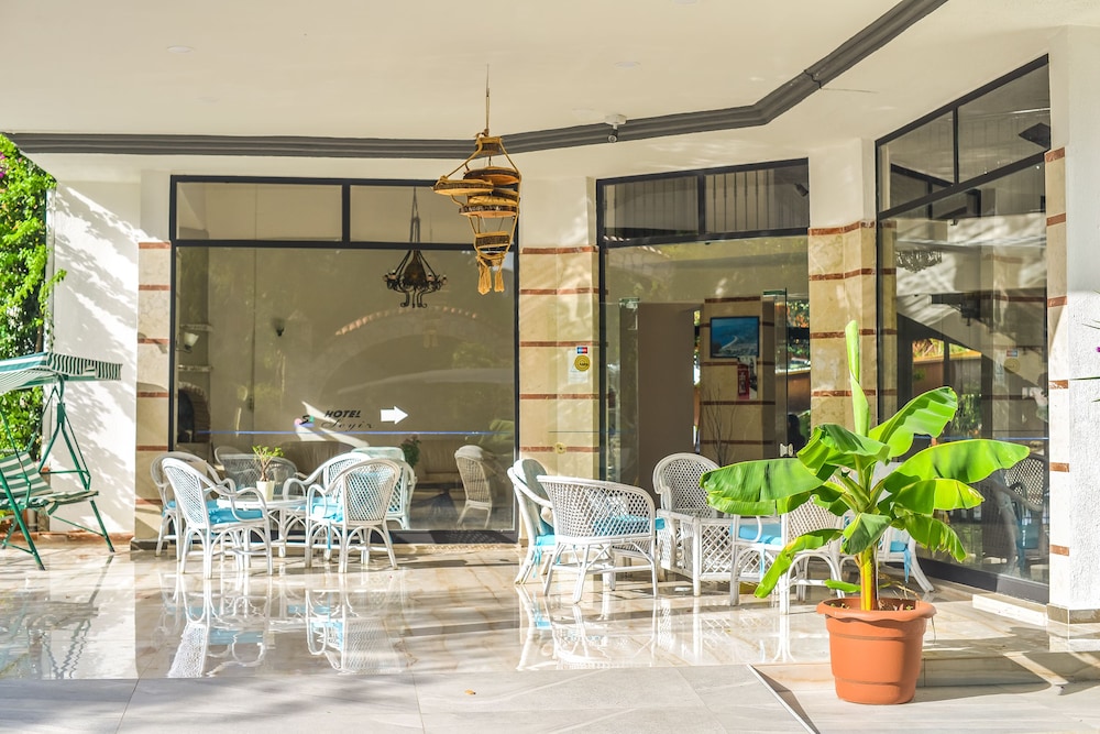 Seyir Village Hotel — Restaurant & bars in Fethiye, Mugla