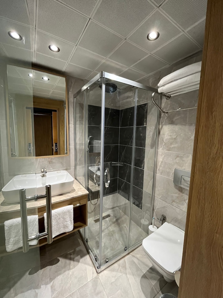 Nashira City Resort — Hotel rooms in Antalya
