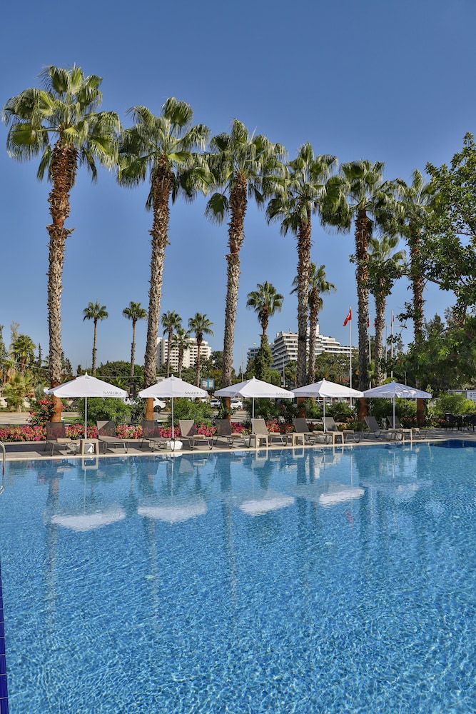 Nashira City Resort — Swimming pool in Antalya