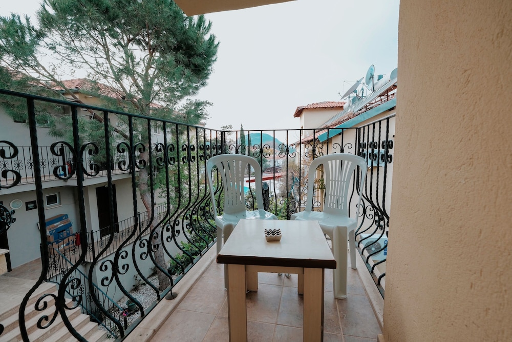 Tunacan Hotel — Hotel rooms in Fethiye, Mugla
