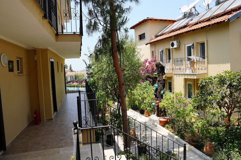 Tunacan Hotel — Hotel building in Fethiye, Mugla