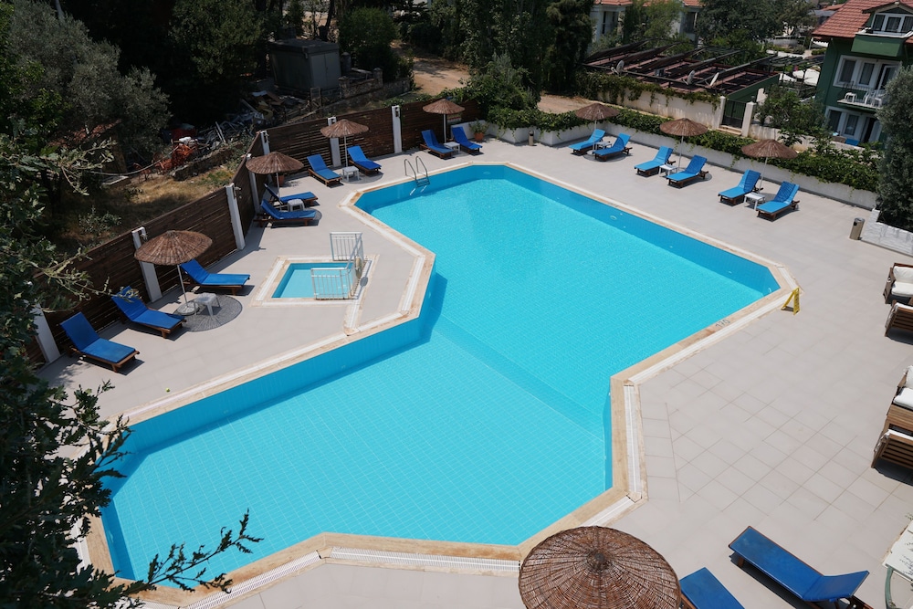 Tunacan Hotel — Swimming pool in Fethiye, Mugla