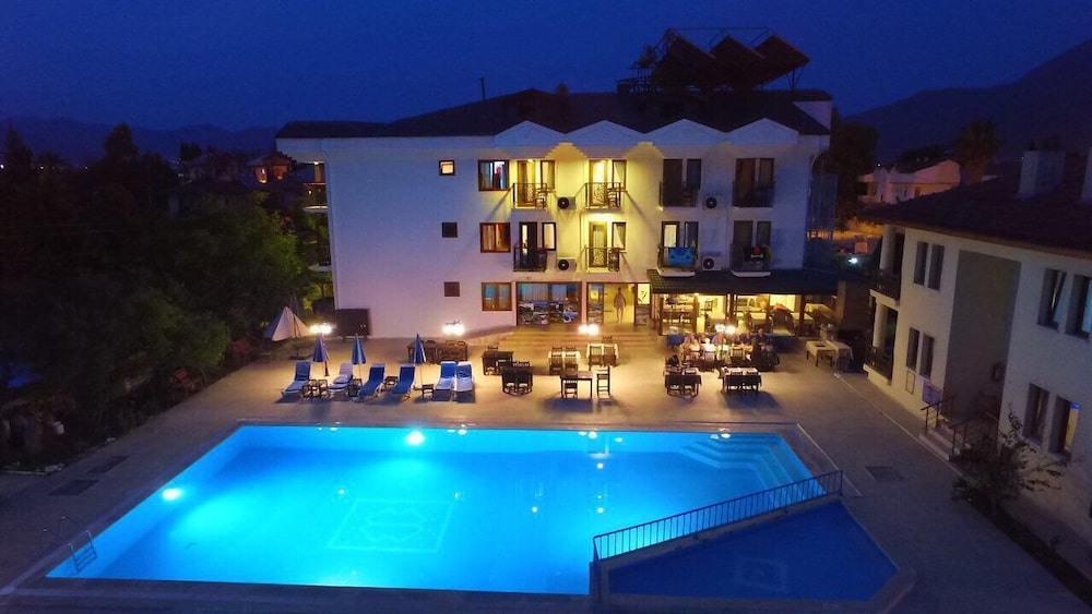 Kilim Apart Hotel — Swimming pool in Fethiye, Mugla