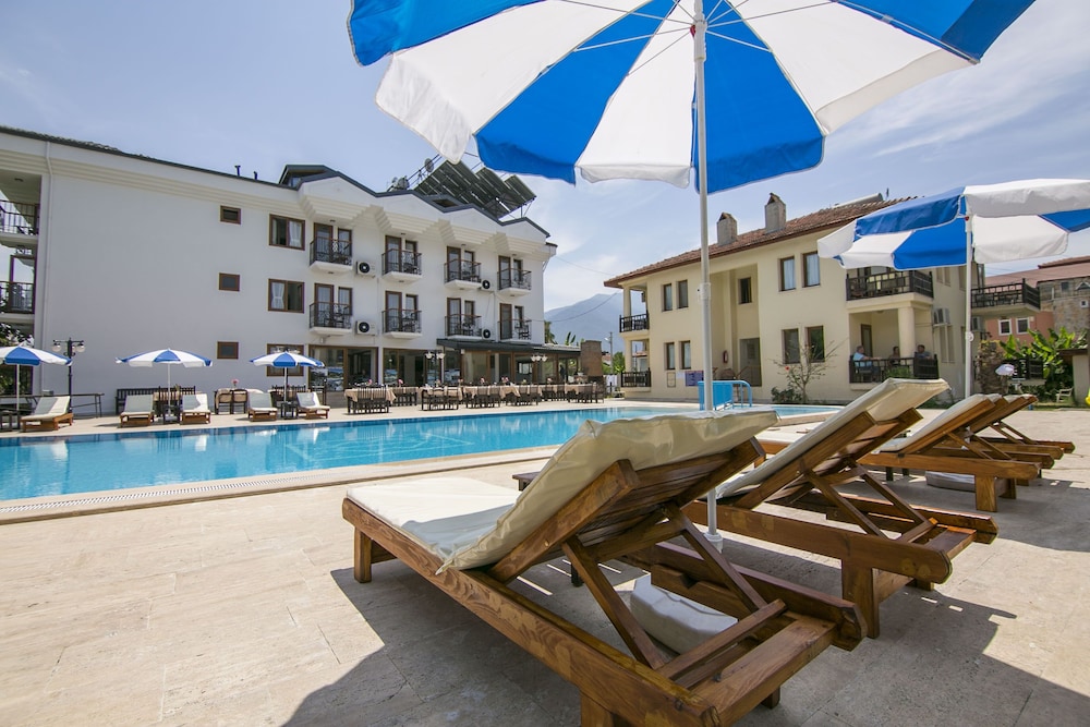 Kilim Apart Hotel — Swimming pool in Fethiye, Mugla