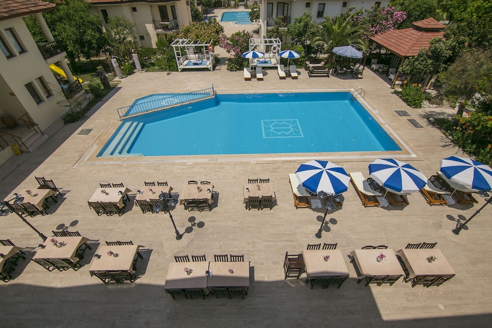 Kilim Apart Hotel — Swimming pool in Fethiye, Mugla