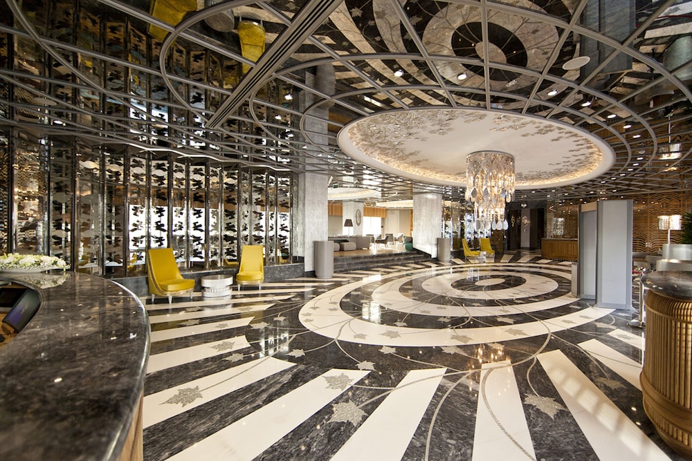 Wyndham Grand Istanbul Kalamis Marina Hotel — Hotel building in Istanbul, Istanbul