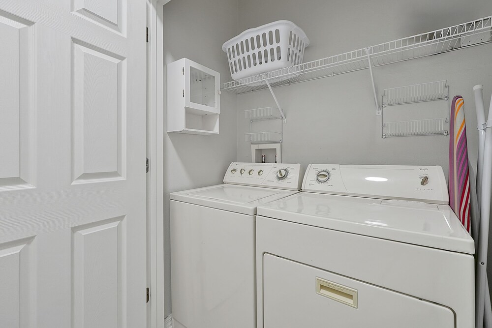 Vacation Townhomes by IDILIQ at Encantada Resort — Hotel rooms in Kissimmee, Florida