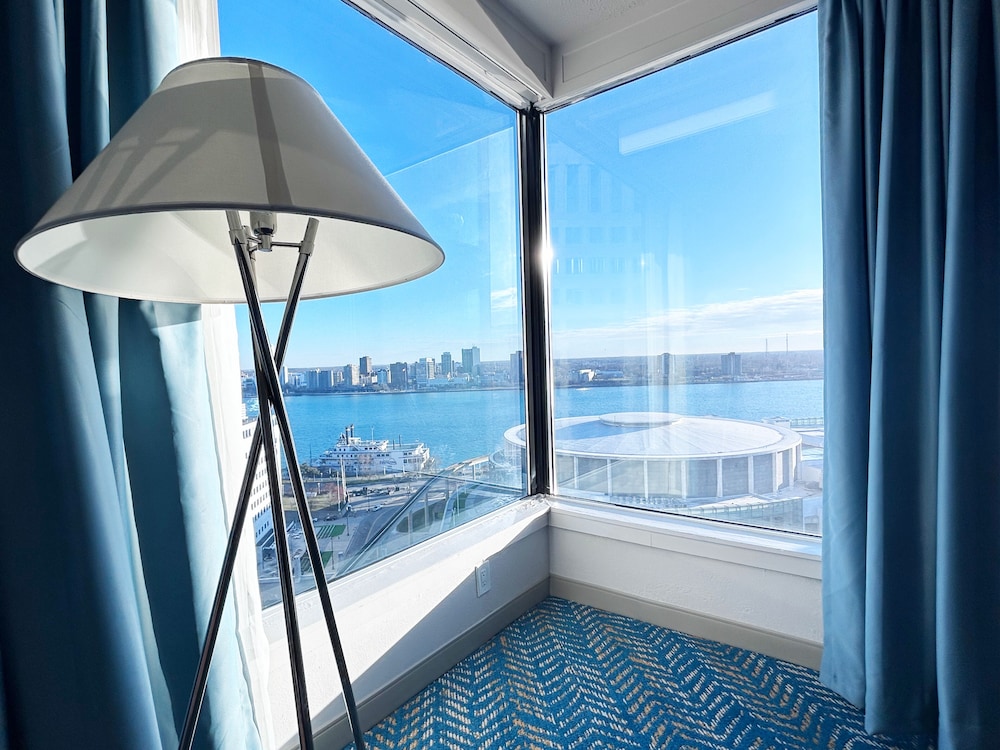 Fort Pontchartrain Detroit, a Wyndham Hotel — Main photo in Detroit, Michigan