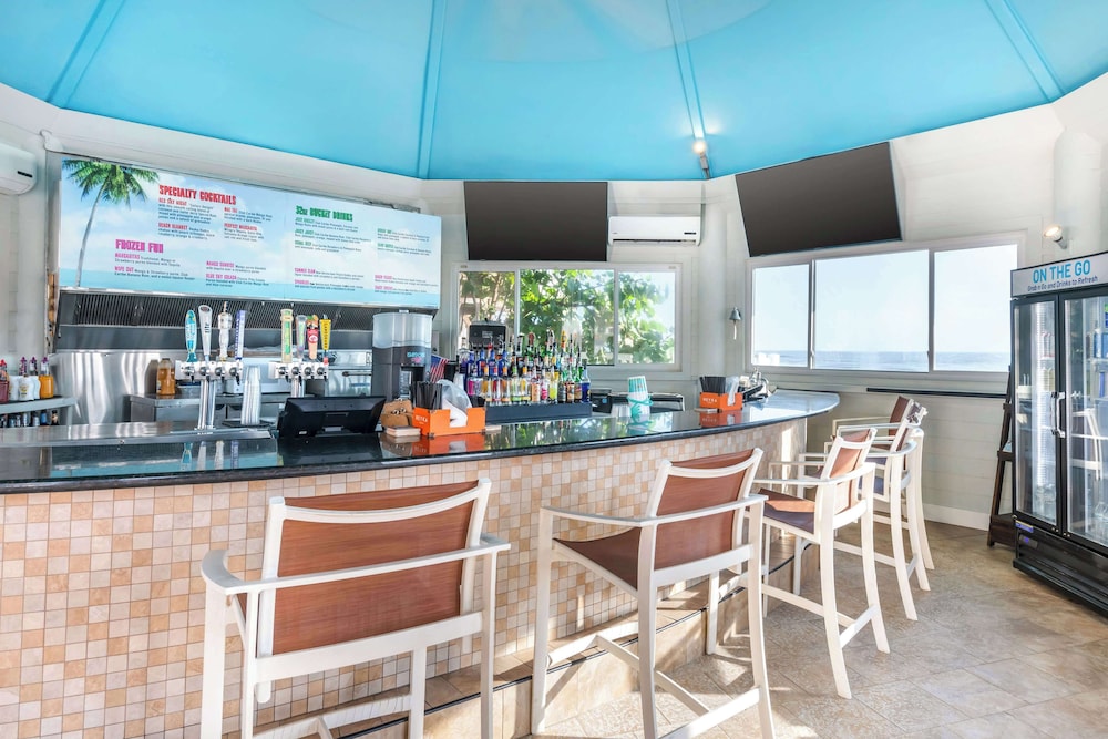Hilton Vacation Club Daytona Beach Regency — Restaurant & bars in Daytona Beach, Florida