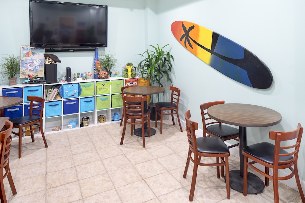 Hilton Vacation Club Daytona Beach Regency — Attractions for children in Daytona Beach, Florida