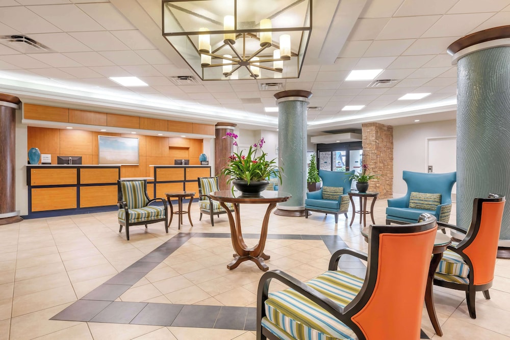 Hilton Vacation Club Daytona Beach Regency — Hotel building in Daytona Beach, Florida