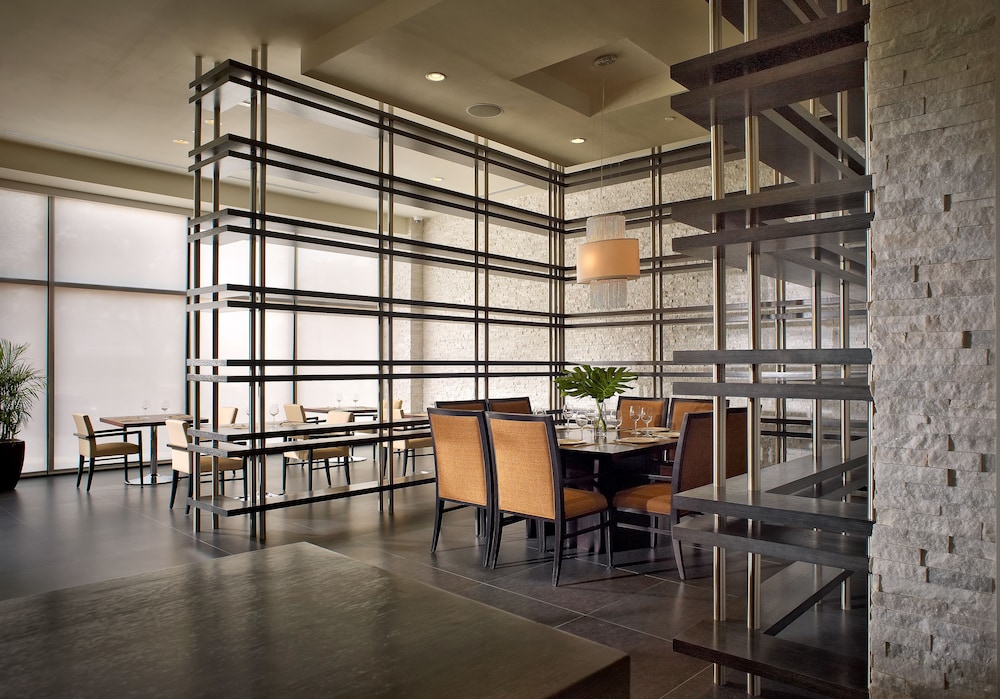 EB Hotel Miami — Restaurant & bars in Miami, Florida