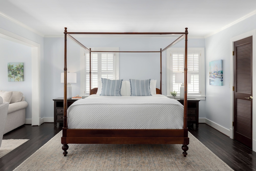 Elizabeth Pointe Lodge — Hotel rooms in Amelia Island, Florida