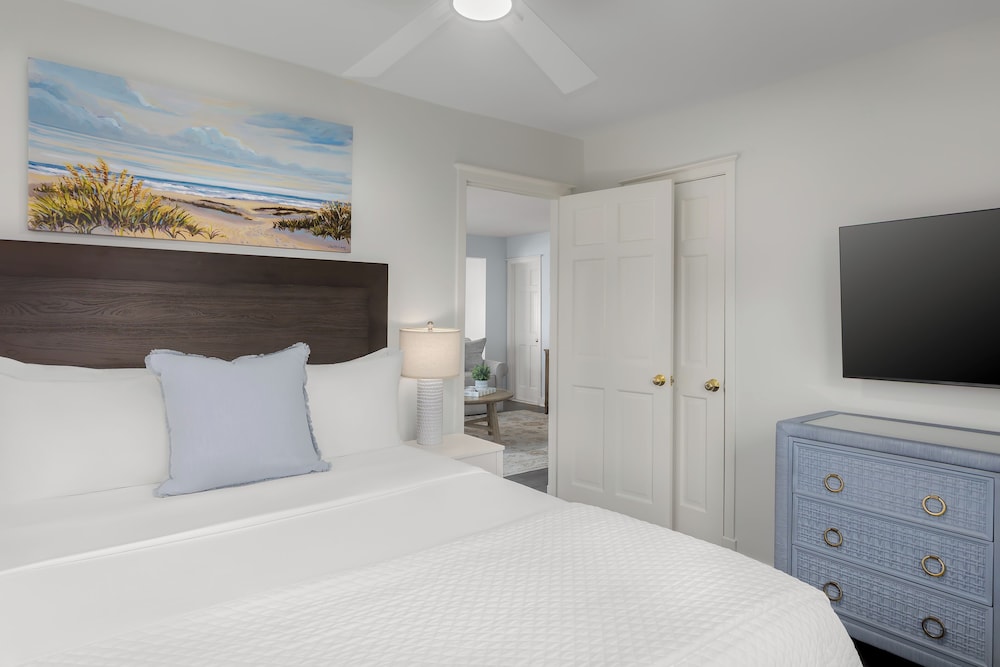Elizabeth Pointe Lodge — Hotel rooms in Amelia Island, Florida