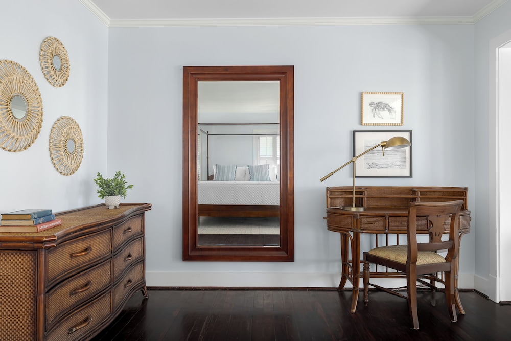 Elizabeth Pointe Lodge — Hotel rooms in Amelia Island, Florida