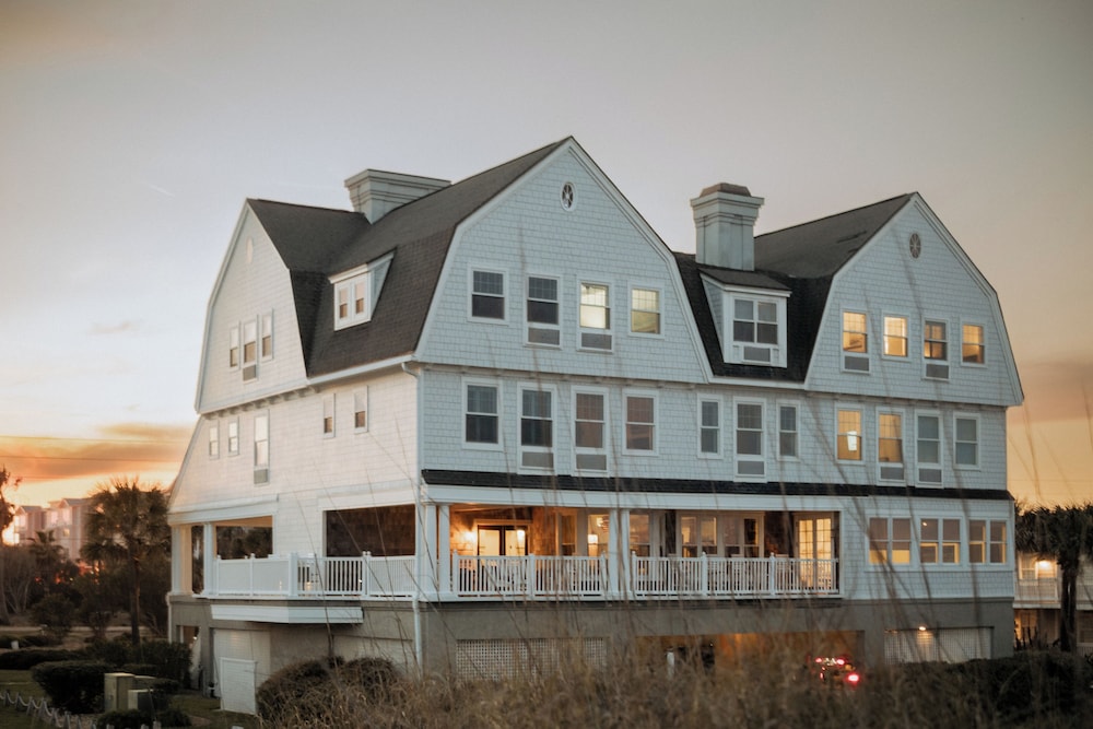 Elizabeth Pointe Lodge — Hotel building in Amelia Island, Florida