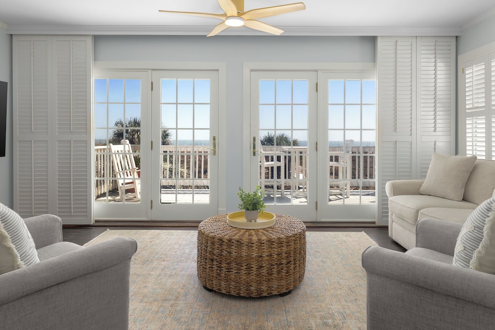 Elizabeth Pointe Lodge — Hotel rooms in Amelia Island, Florida