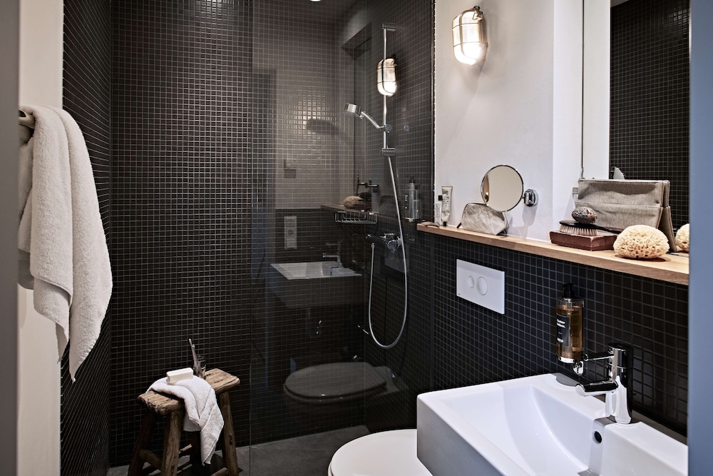 Bold Hotel München Giesing — Hotel rooms in Munich, Bavaria