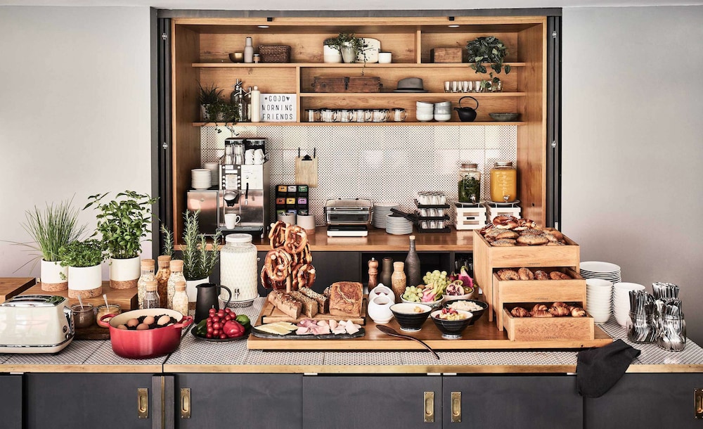 Bold Hotel München Giesing — Restaurant & bars in Munich, Bavaria