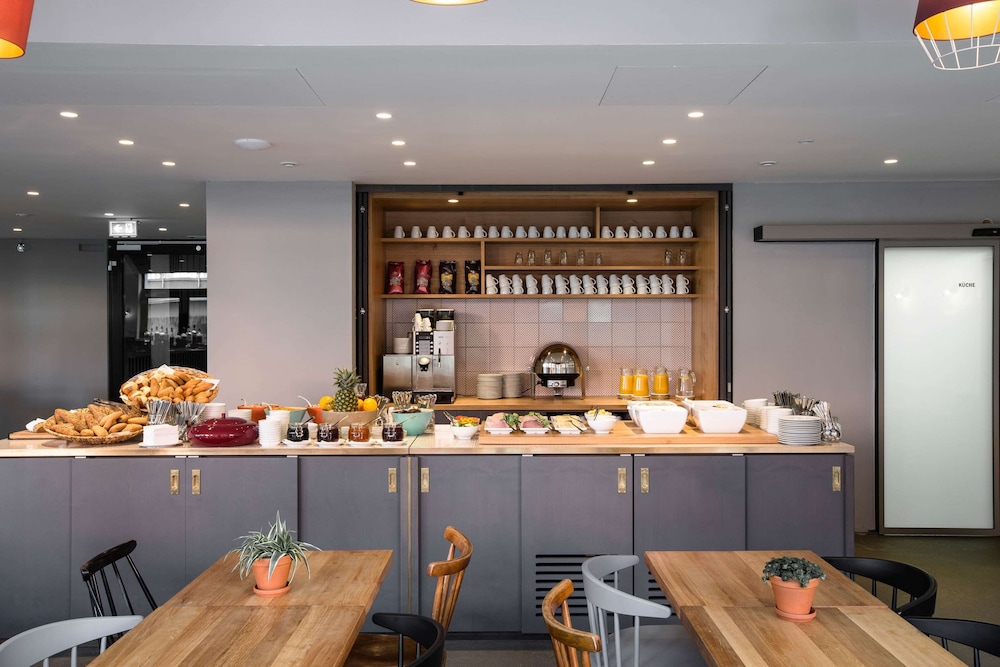 Bold Hotel München Giesing — Restaurant & bars in Munich, Bavaria