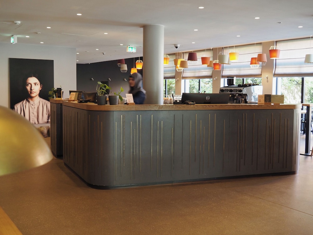 Bold Hotel München Giesing — Restaurant & bars in Munich, Bavaria