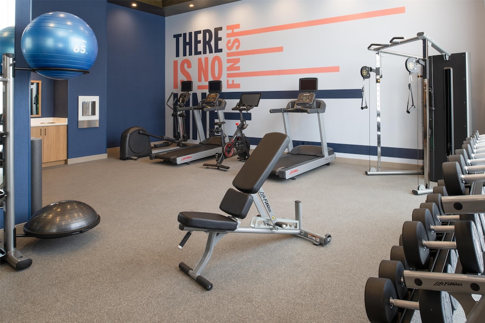 Hampton Inn by Hilton North Hollywood — Sports & recreation in North Hollywood, California