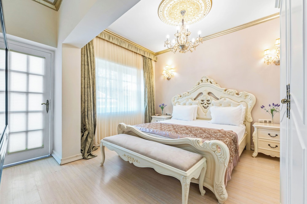 Elegance East Hotel - Boutique Class — Hotel rooms in Antalya
