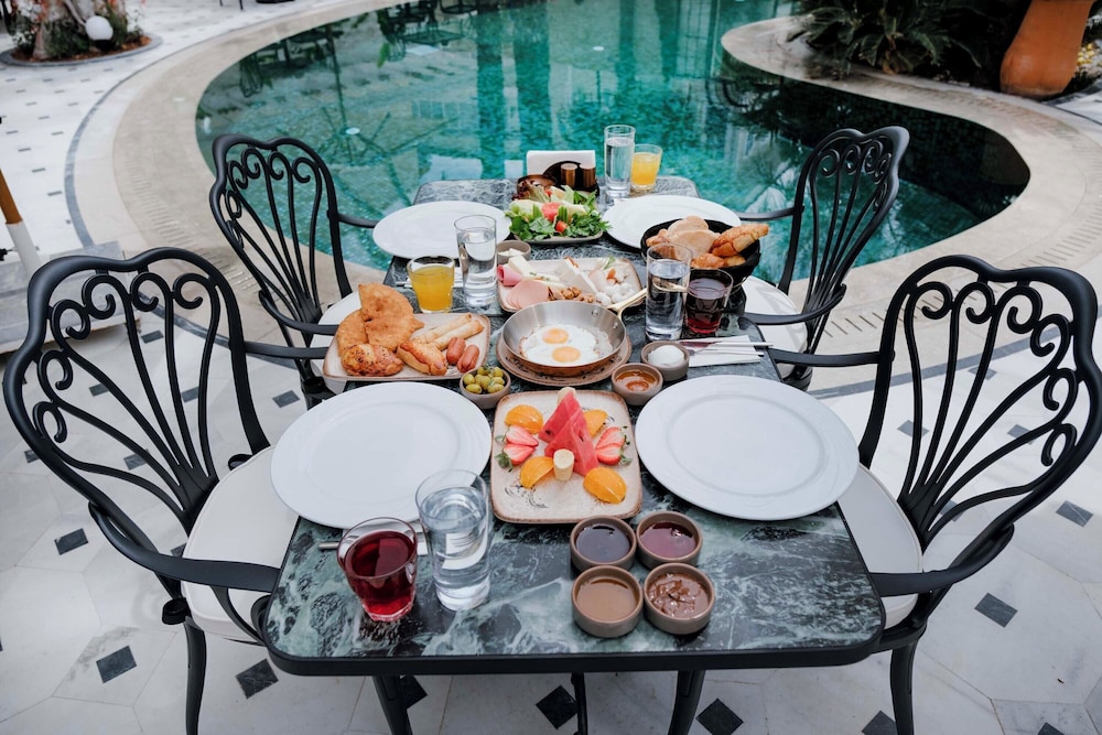 Elegance East Hotel - Boutique Class — Restaurant & bars in Antalya