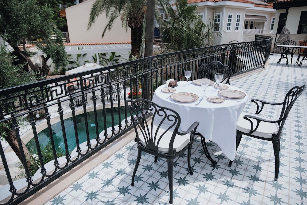 Elegance East Hotel - Boutique Class — Restaurant & bars in Antalya