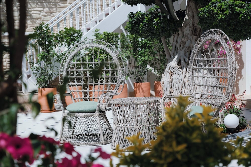 Elegance East Hotel - Boutique Class — Hotel building in Antalya