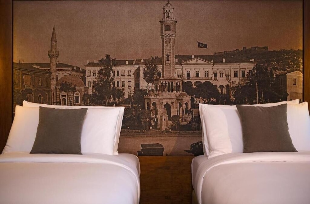 Renaissance Izmir Hotel - zdjęcie 5
