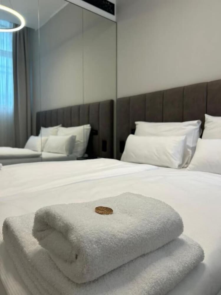 The Gold Bank — Hotel rooms in Prague, Prague