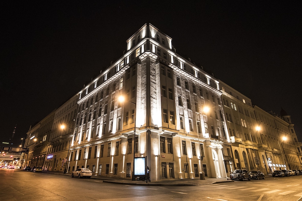 The Gold Bank — Hotel building in Prague, Prague