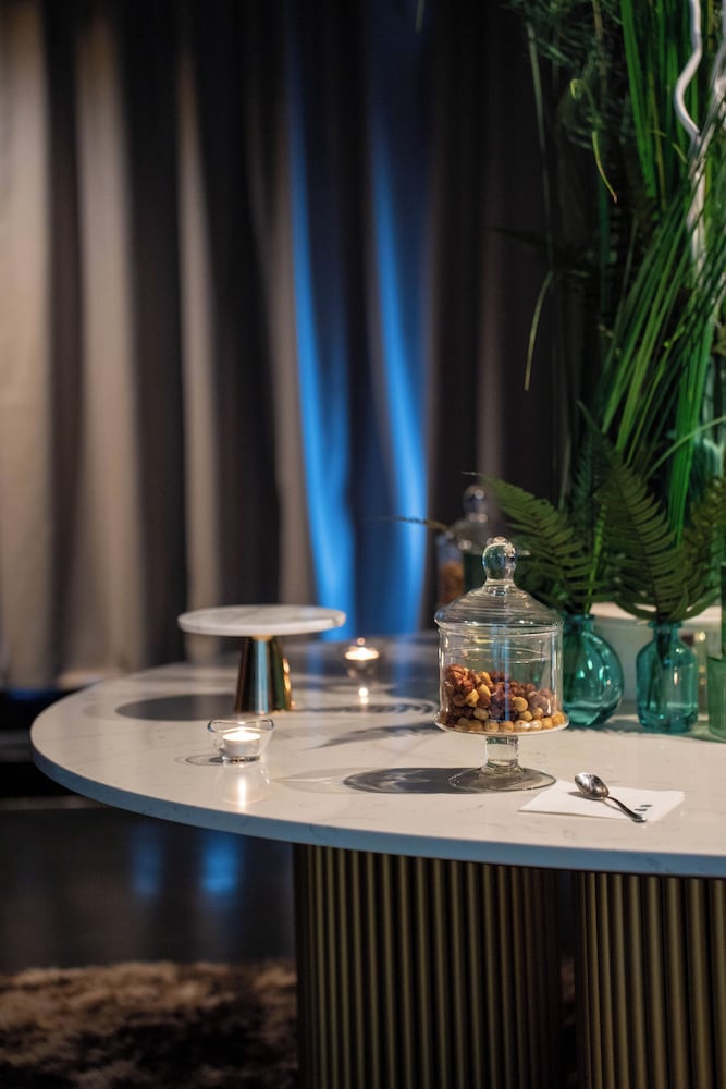 UNA Hotels One Catania Wellness & SPA — Restaurant & bars in Catania, Sicily