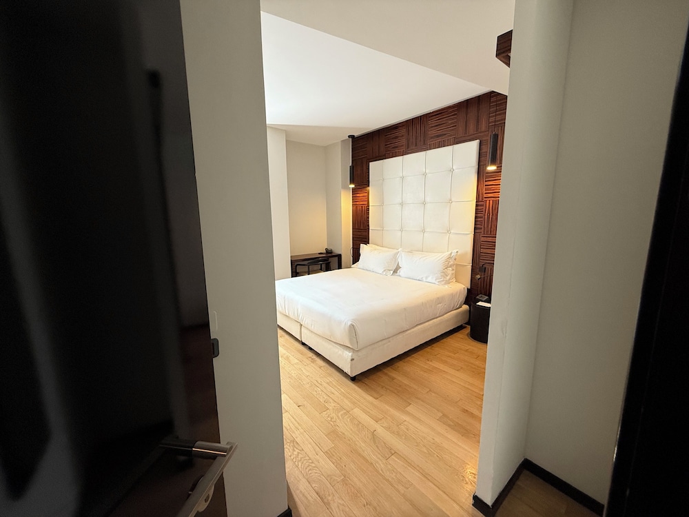 UNA Hotels One Catania Wellness & SPA — Hotel rooms in Catania, Sicily