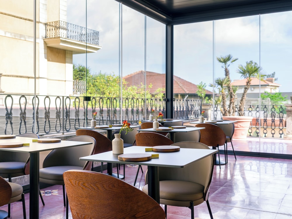 UNA Hotels One Catania Wellness & SPA — Restaurant & bars in Catania, Sicily