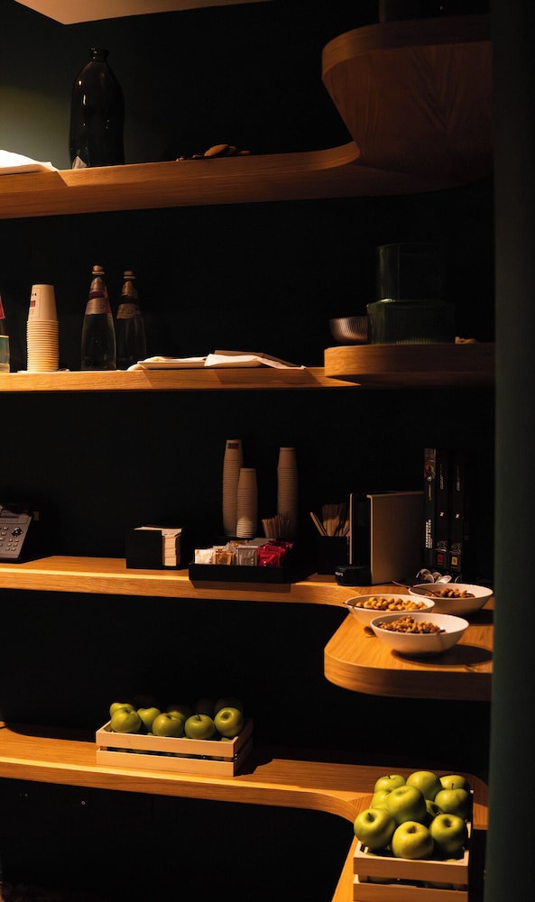 UNA Hotels One Catania Wellness & SPA — Restaurant & bars in Catania, Sicily
