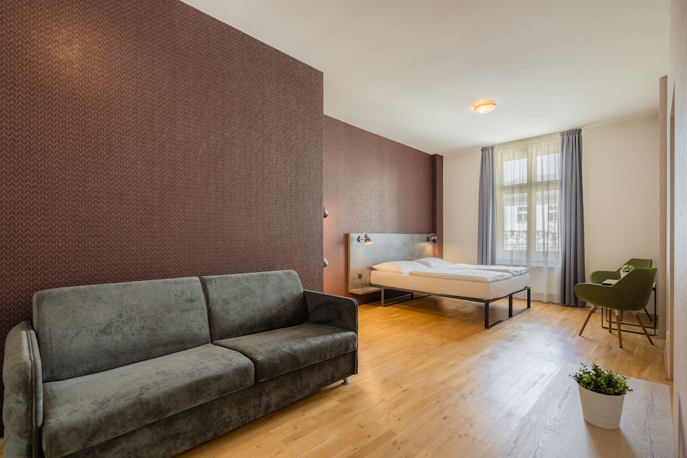 EA ApartHotel Melantrich — Hotel rooms in Prague, Prague