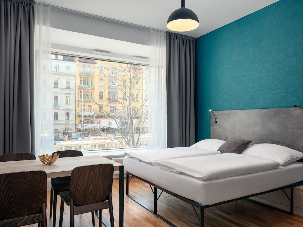 EA ApartHotel Melantrich — Hotel rooms in Prague, Prague